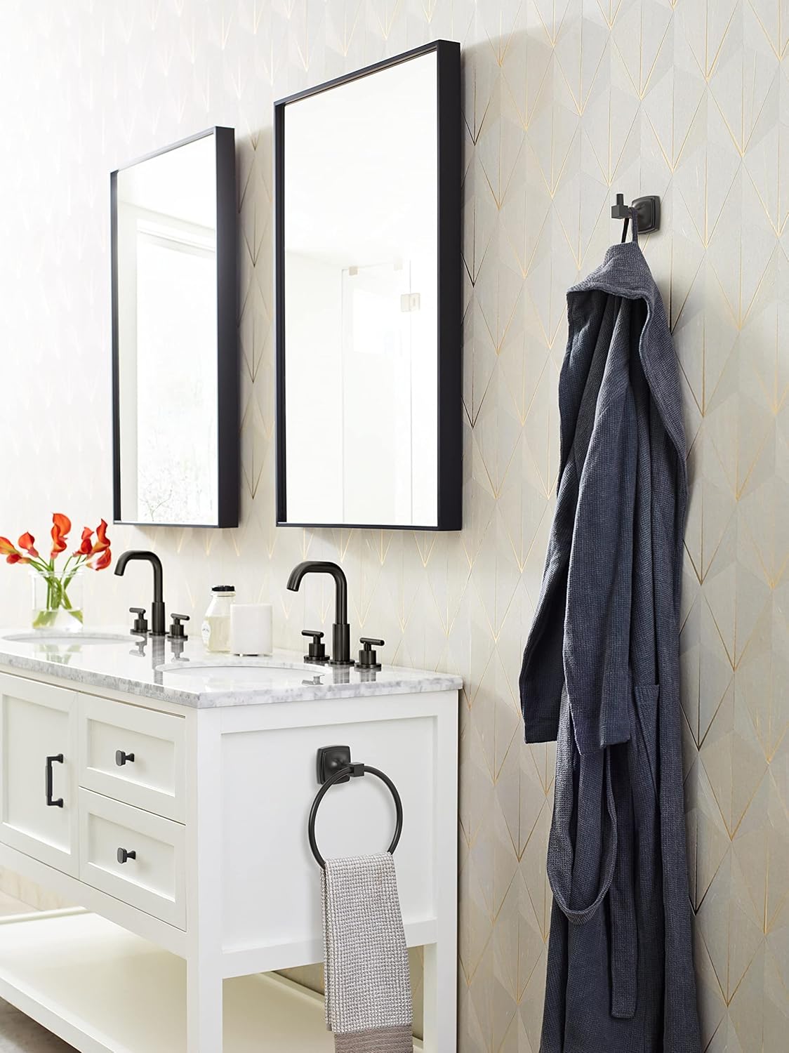 Amerock BH36092MB Matte Black Towel Ring 1