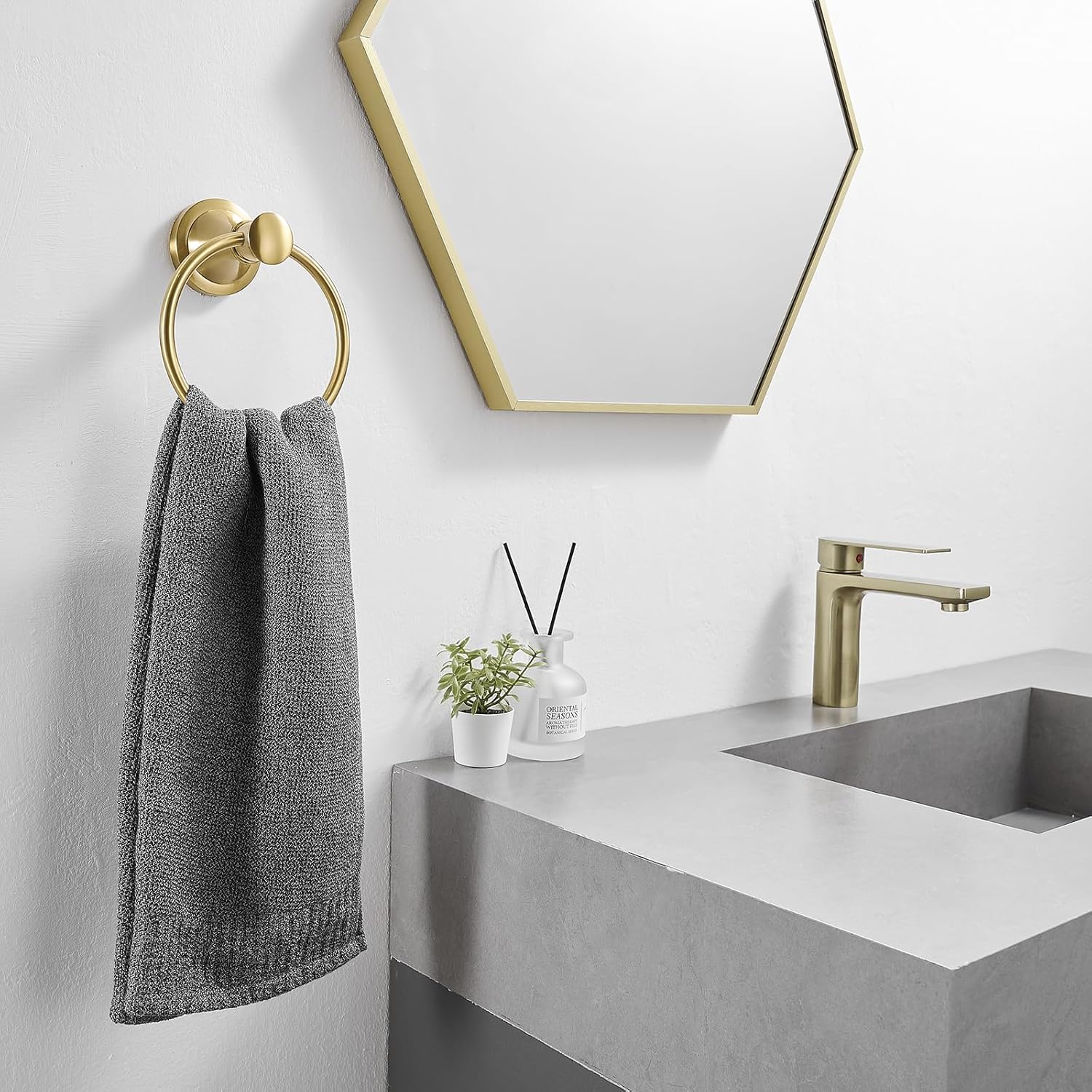 BESy Brushed Gold Towel Ring Rustproof Stainless Steel Bathroom Hardware Accessory